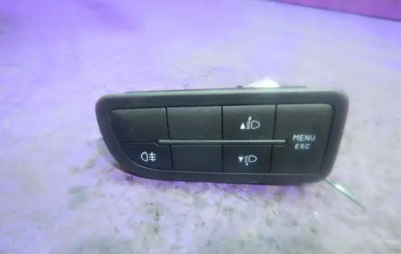 Fiat Fiorino Light switch B569