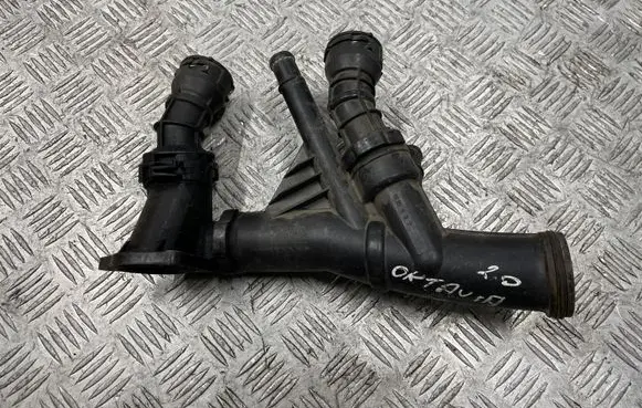 Thermostat/thermostat housing