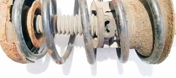 Renault Megane I Front coil spring 