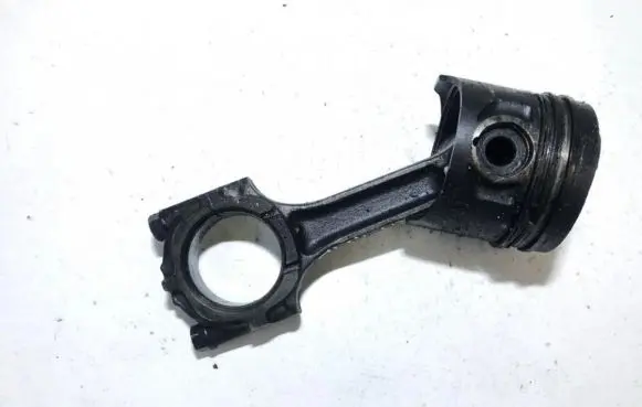 Fiat Tempra Piston with connecting rod