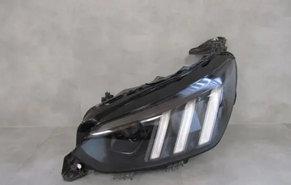 Peugeot 307 Headlight/headlamp 9823194180