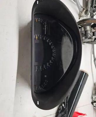 Mercedes-Benz CLK AMG A208 C208 Speedometer (instrument cluster) 87001411