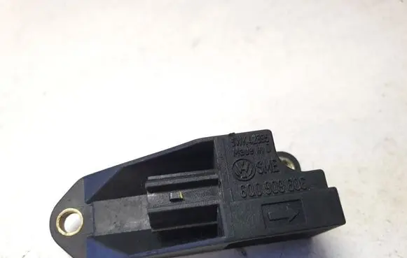 Volkswagen Sharan Airbag deployment crash/impact sensor 600909606