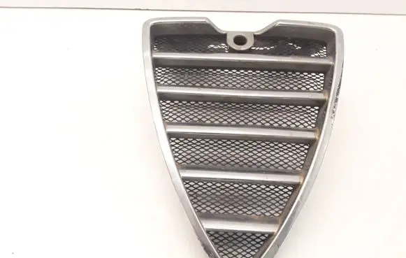 Alfa Romeo 166 Front bumper upper radiator grill