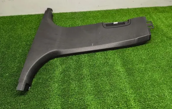 BMW 5 F10 F11 (B) pillar trim (bottom) 721188504