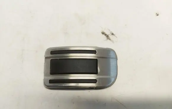 Opel Grandland X Accelerator throttle pedal 9675831180