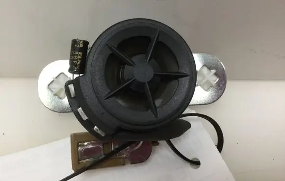Nissan Juke I F15 Front door speaker 281E11KA0A