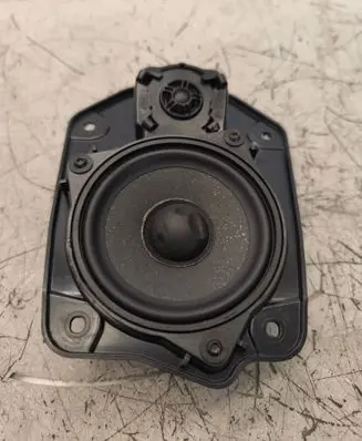 BMW X3 G01 Panel speaker 6809628 9363477