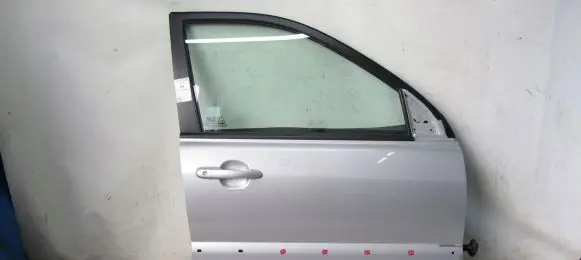 KIA Sportage Front door