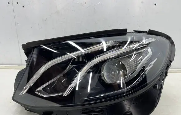 Mercedes-Benz E W213 Headlight/headlamp a2139067706