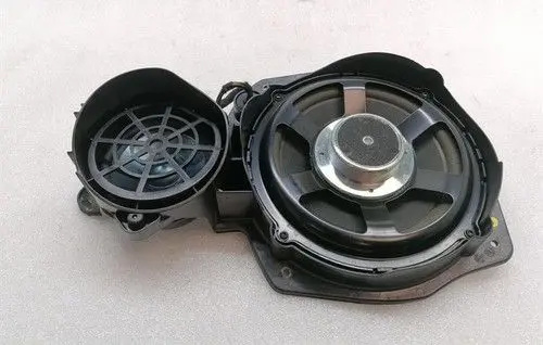 Mercedes-Benz S W221 Front door speaker A2218205802