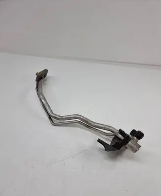 Air conditioning (A/C) pipe/hose