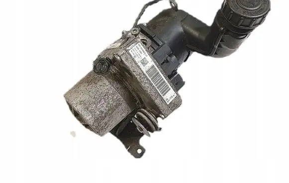 Peugeot 508 Power steering pump A5100672FA5100672F