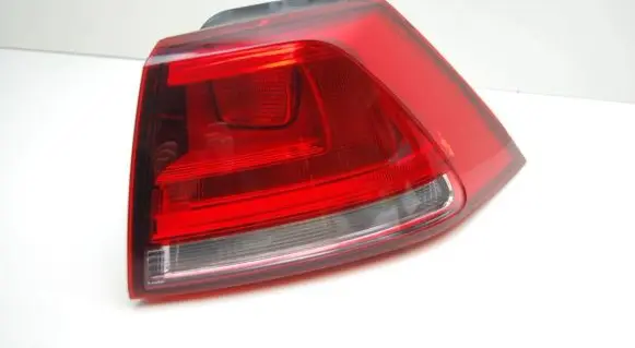 Volkswagen Golf VII Rear/tail lights 5G0945096