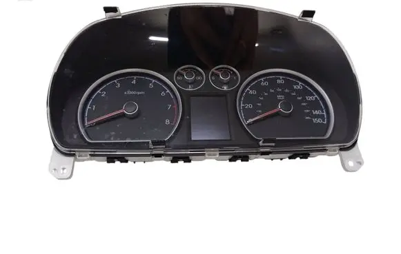 Hyundai i30 Speedometer (instrument cluster) 940112R530 11001585401U