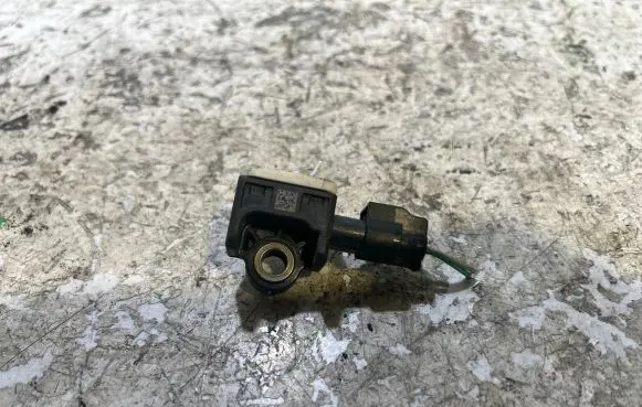 Dodge Durango Airbag deployment crash/impact sensor A1668210151 56054085AA