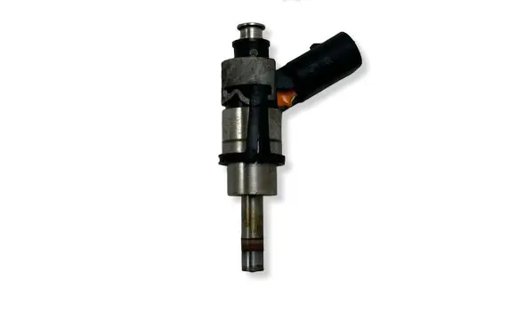 Audi A6 S6 C6 4F Fuel injector 06F906036A