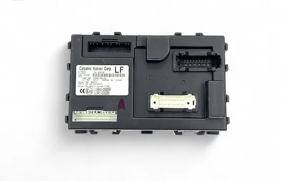 Nissan Leaf I (ZE0) BSM Control unit 284B13NL1A 2010DJ4087