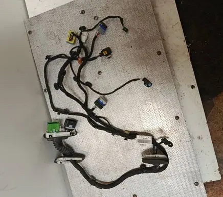 Peugeot 3008 II Front door wiring loom 9829066680 9625006680