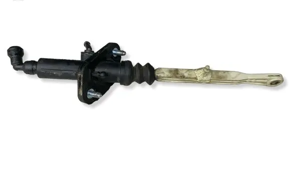 Volvo XC70 Clutch master cylinder 30651400