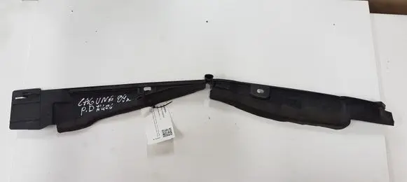 Renault Laguna III Fender end trim 660620012