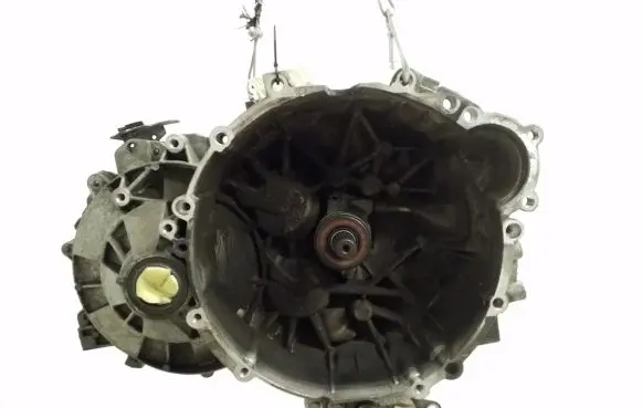 Volvo S60 Manual 6 speed gearbox 1023822
