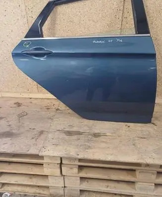 Hyundai i40 Rear door 121212