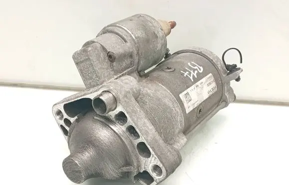 Volvo V40 Starter motor 31419530