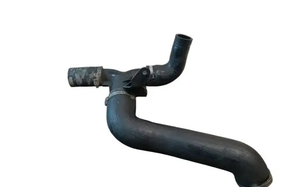 Jaguar XF X250 Intercooler hose/pipe 4R836F072AC D05WB