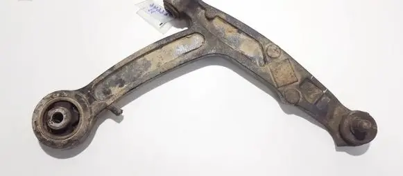 Front lower control arm/wishbone