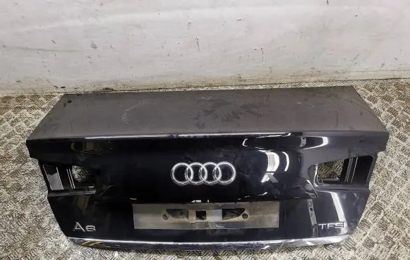 Tailgate/trunk/boot lid
