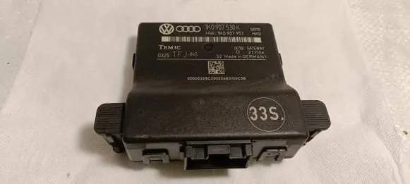 Audi A3 S3 8P Gateway control module 1K0907530K 1K0907951