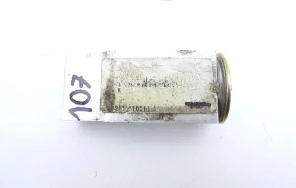 Toyota Aygo AB10 Air conditioning (A/C) expansion valve 