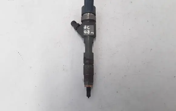 Renault Scenic II - Grand scenic II Fuel injector 8200389369