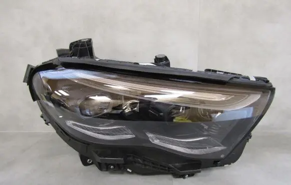 Mercedes-Benz E W214 Headlight/headlamp