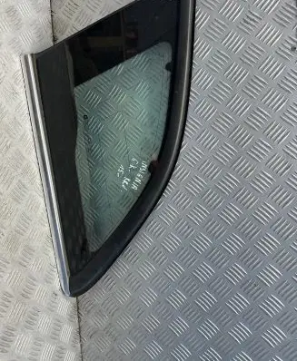Opel Insignia A Rear side window 43R00081 DOT90AS2M30A