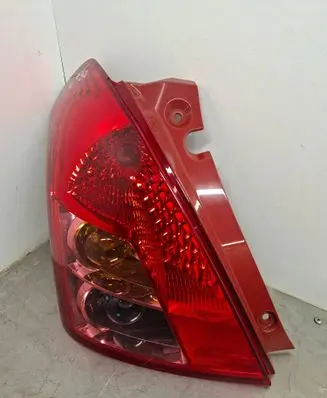 Suzuki Swift I Rear/tail lights 5696S1R LE06A6167