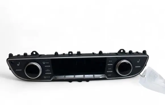 Audi Q7 4M Climate control unit 4M0820043AD