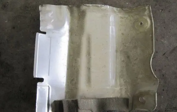Mercedes-Benz E A207 Exhaust heat shield A2046802122