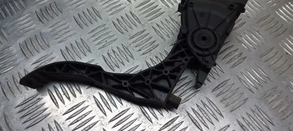 Seat Ibiza III (6L) Accelerator throttle pedal 6Q1721503C