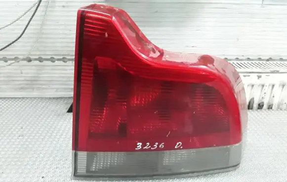 Volvo S60 Rear/tail lights 8664080