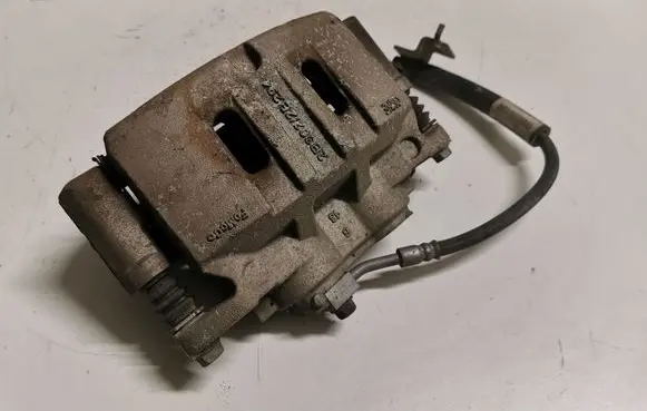 Ford Mustang V Front brake caliper FR3C2011FE