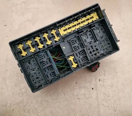 Ford Focus Fuse box set 98AG14A142AC