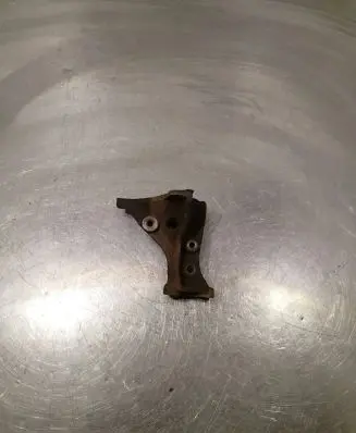 Toyota Yaris Engine mounting bracket 2569133060