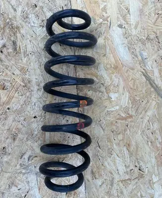 Toyota RAV 4 (XA50) Rear coil spring