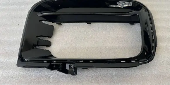 Porsche Cayenne (9Y0 9Y3) Front bumper lower grill 9Y0807795B