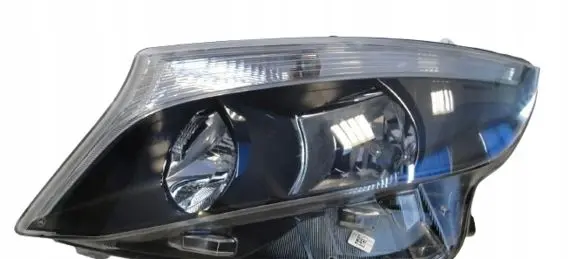 Mercedes-Benz Vito Viano W447 Headlight/headlamp A4479067700