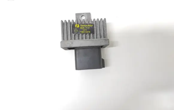Volvo S40, V40 Glow plug pre-heat relay 7700115078