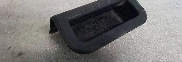 Audi 80 90 S2 B4 Tailgate trunk handle 8A9867821A