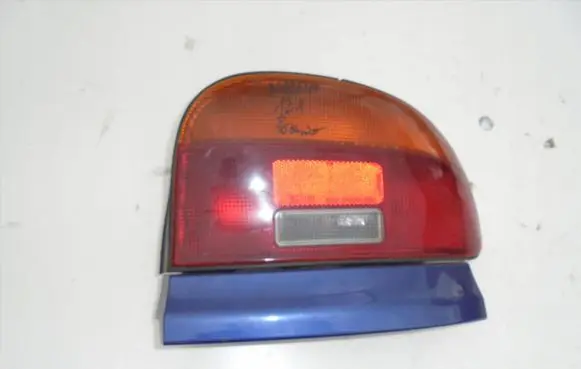 Mazda 121 SM Rear/tail lights